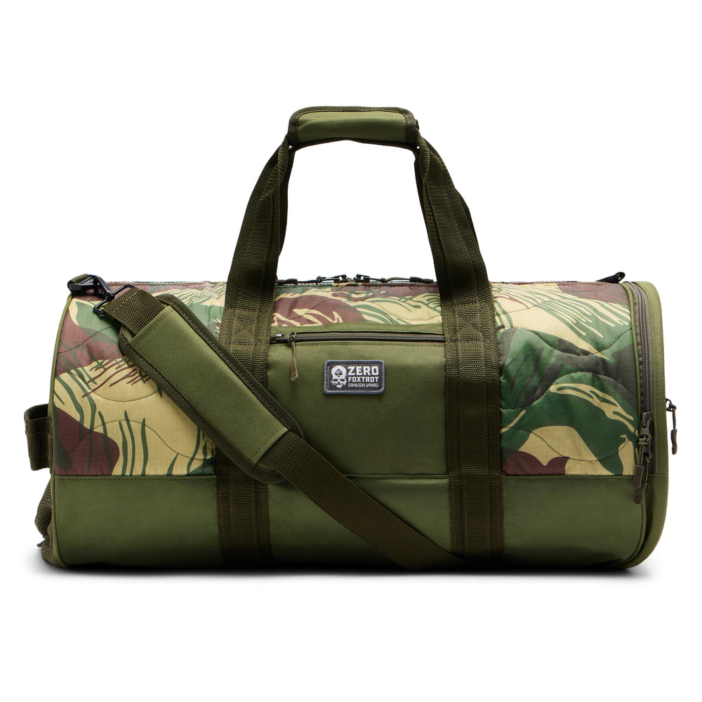 JUNGLE hot GREEN CAMO - SNEAKER DUFFLE BAG